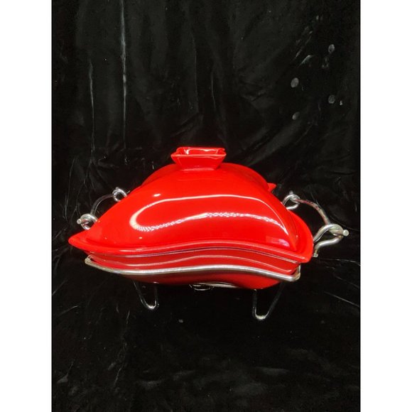 Siena by Godinger Red Ceramic Covered Chafing Dish w/Metal Warming Stand - Picture 5 of 13